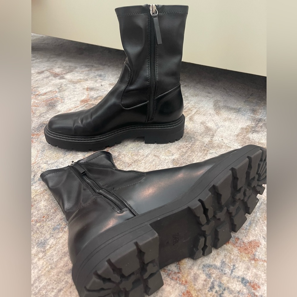 Zara Boot